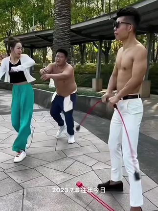 #瘦出小蛮腰 #大肚腩变小蛮腰 #快速减脂 #暴汗燃脂 #一起来锻炼 @巨量千川 @DOU+小助手