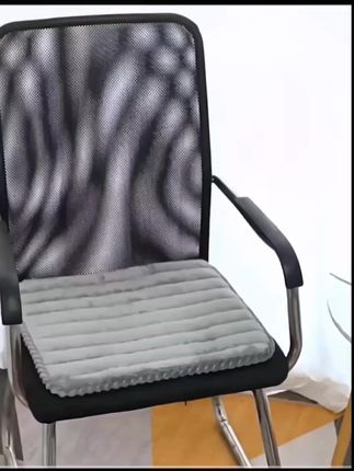 冬季必备!纯色短毛绒保暖坐垫,办公餐椅都能用 #办公椅专用垫 #餐椅舒适坐垫 #办公椅垫推荐 #短毛绒椅垫 #冬季保暖坐垫