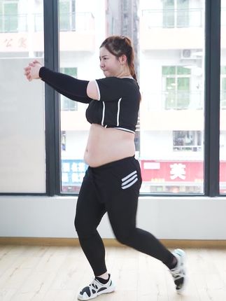 奶斯要逆袭(晚上七点场)