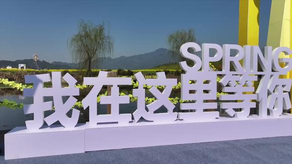 歌曲《人间共鸣》 原唱 - 李健 原唱 - 李健 翻唱:朱孝庆