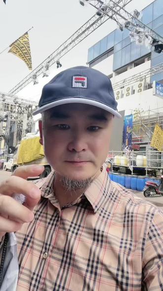 2023年4月12日泰国曼谷当地时间下午两点半左右SSK泼水节现场