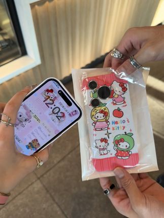 萌萌哒睡过头kitty,爱鼠了爱鼠了#手机数码 #爱了爱了 #这手机壳长在了我的心尖上 #高级手机壳