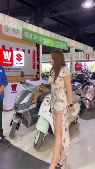 开会开会#@稻草上的小白马 #阳城翔龙 #绿源液冷电动车