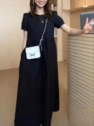 #夏日废土风穿搭指南#夏日衬衫灵感穿搭#夏日简约风服装评测#夏日穿搭主打松弛感#一键解锁夏日本命穿搭