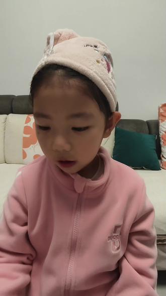 脑筋急转弯33:哪个数字最爱喝酒?1,因为1醉方休。
#脑筋急转弯 #搞笑脑筋急转弯 #谐音梗脑筋急转弯