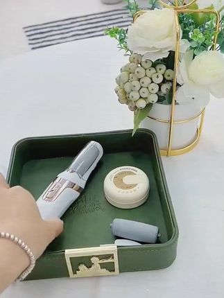 我不允许还有人不知道这个#电动磨脚器,脚后跟有老茧的可以试下!电动的很方便,整机防水,清洗还很简单#抖音双11好物节 #足部护理 @巨量千川