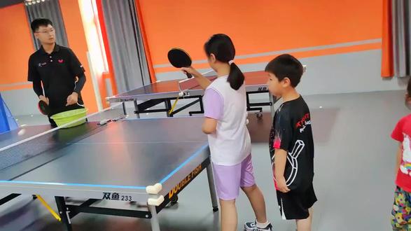 这个暑假,让孩子来凌跃乒乓球俱乐部学习一下乒乓球吧!#暑假 #学习 #体育 #乒乓球 #乒乓球训练
