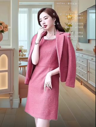 #时尚气质穿搭 #女装时尚穿搭 #职业套装 #dou上热门 #巨量千川