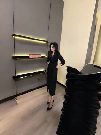 2025春季新款时尚显瘦气质女士网红洋气连衣裙百搭款#百搭连衣裙#显瘦连衣裙#时尚连衣裙#百搭连衣裙#连衣裙推荐