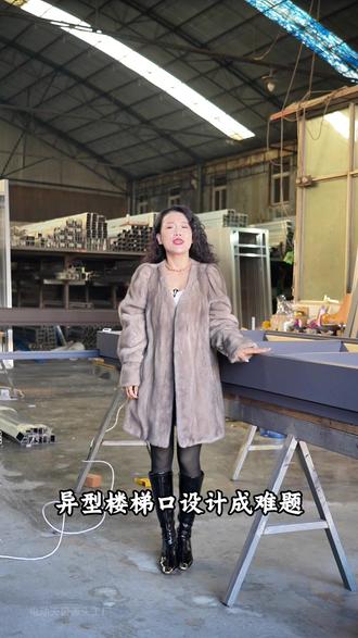 解决异形楼梯口的关键就是这样的L型天窗 #L型天窗 #楼梯口采光 #楼梯口天窗 #楼梯口设计 #智能天窗