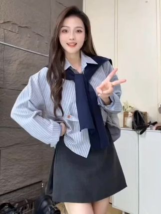 #随时随地标记一下 #早秋姐感气质穿搭 #早秋实用穿搭全是干货 #早秋穿搭显贵法则#早秋黑白灰穿搭测评