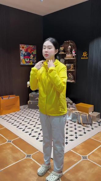 可隆防晒衣来了!细节如何呢?你们喜欢吗#可隆防晒衣#潮服推荐#潮服测评