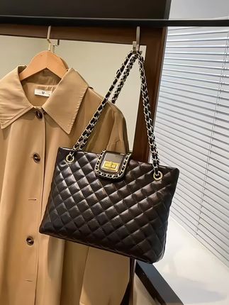 大容量新款小香风托特包网红爆款女士单肩包高级,感百搭通勤包#百搭包包 #新款分享 #完美搭配 #女包 #美包推荐
