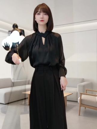 #女装穿搭 #优雅气质 #高级感穿搭 #显高显瘦穿搭 #不规则上衣阔腿裤女装