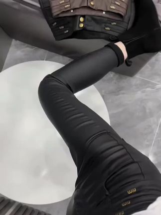 皮裤#休闲裤#床层皮裤女#皮裤女#休闲裤女#裤子