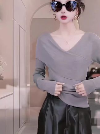 #通勤搭配 #优雅气质 #早秋穿搭三分钟出门不是梦 @DOU+上热门