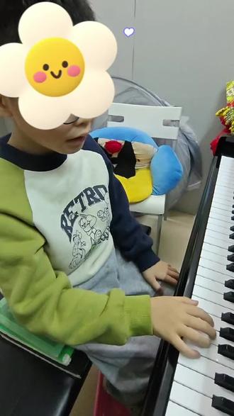 弹钢琴,学成语😬#小蜜蜂儿歌