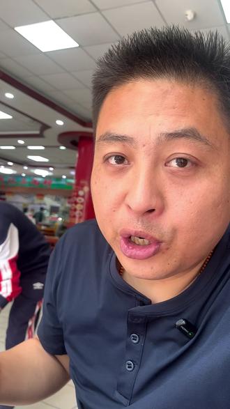 优秀的同行才是最好的老师 商业市场本身就是开卷考试,学他人经验,习自己心得#餐饮人 #高校餐饮 #大学食堂档口 #超意兴 #虎子哥小炒鸡拌面