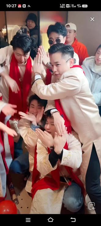 直播录频分享贵州网红,风少爷结婚啦,大家来沾沾喜气