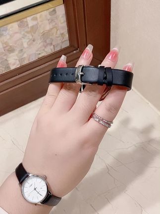 “认识的人放在眼里,   重要的人放在想心里”#手表推荐 #情侣手表 #男表 #女表 #礼物推荐