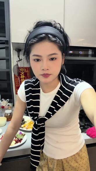 今天煮了个田螺鸭脚煲.锅太小了.汤汁有点少.下次在好好展示✌️✌️😎#我的厨艺