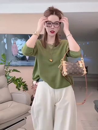 #穿搭分享 #女装穿搭 #时尚精品女装##Dou十小助手