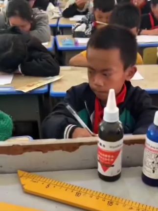 不要因为别人都交卷了 就乱写答案 沉住气,安下心,慢慢来#内容太过真实