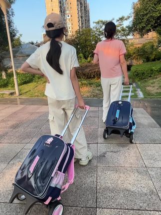 大容量拉杆书包,防水耐脏#拉杆书包 #拉杆书包小学生 #拉杆箱 #书包