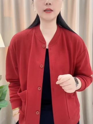 2025原创短款秋季通勤风女常规款休闲短外套宽松纯色百搭棒球服气质款外套#洋气气质款 #时尚休闲短款妈妈装外套。