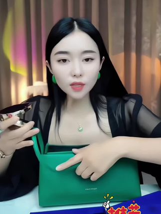这么好用的气垫可别错过啦,适合各种肤质#好东西一起分享 #美妆好物 #气垫推荐 #防水防汗不脱妆 #养肤气垫