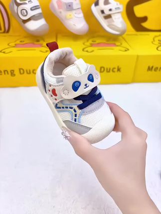 宝宝学步鞋春秋新款男童皮面运动软底防滑婴幼儿鞋子女小童透气网面机能鞋#防撞防踢 #舒适不磨脚