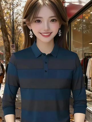 家人们!这件春秋条纹POLO衫真的太实穿了~ 翻领设计利落显精神,经典条纹不挑年龄,不管是年轻小伙还是成熟男士都能穿。薄款面料春秋穿正舒服,不闷汗还透气,宽松版型不紧绷,打底外穿都合适。搭牛仔裤清爽,配休闲裤利落,日常出街、散步穿都亮眼,现在这国庆天气穿刚好,赶紧安排上!#预制国庆出游穿搭 #每日分享 #今日分享 #品质男装 #男装搭配
