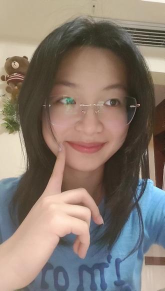 每次手环震动一次,我就提醒自己涂一次 #小米9pro #护手霜 #小甘菊护手霜