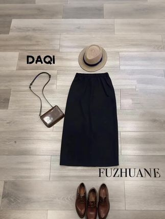 8966韩系显瘦半身裙设计时尚后脚开叉百搭极简松紧腰女装半身裙 #遮肉显瘦 #半身裙 #谁穿谁好看 #显高显瘦显腿长 #时尚穿搭