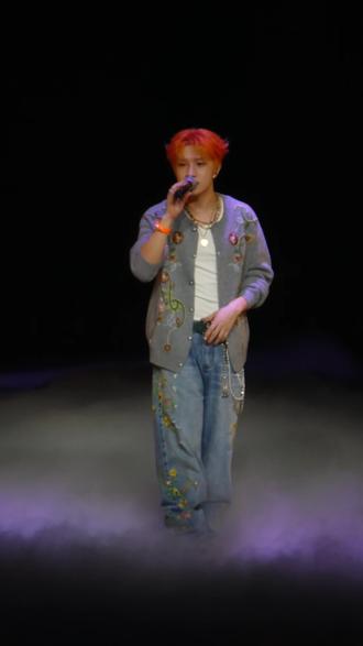 🍊|《氛围灯》什么时候上线这首歌呀!@王一珩OneSD(种地版) #王一珩 #王一珩大帅哥