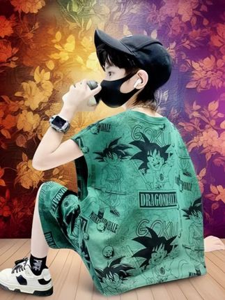 夏日活力穿搭指南!运动风背心配休闲短裤,清爽有型,展现男孩阳光气质。轻松搭配出时尚造型,让宝贝成为夏日街头焦点。#童装搭配 #男童夏装 #夏日时尚 #潮流新品 #儿童穿搭