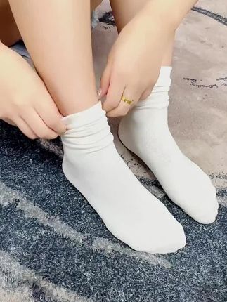很好穿的月子袜越穿越软糯#00后 #好穿又百搭 #月子袜 #白色袜子