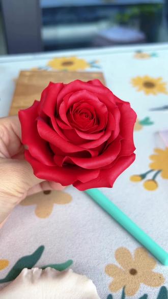 花瓣教程 #真实生活分享计划 制作花瓣是基础,只有把基础打好了才能做出好看的花#永不凋零的花花纯手工制作 #原创手工 #手工教程 #粘土