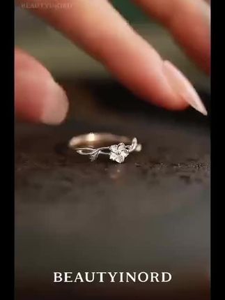 足银戒指 知春 银花朵戒指女小众设计轻奢高级感可调节食指环