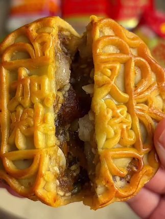 #手工老式正宗五仁月饼 #五仁月饼 #中秋月饼 #月饼 #家乡特色