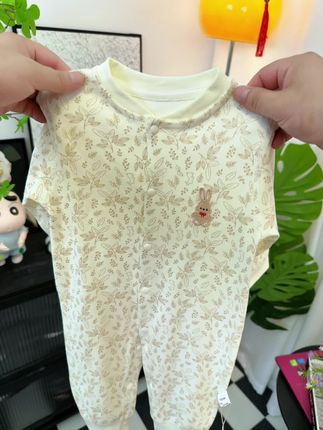 婴幼儿服饰 这么洋气好看的连体衣真的太划算了吧。#高品质童装 #母婴好物 #婴幼儿服饰 #婴童服装 #连体衣