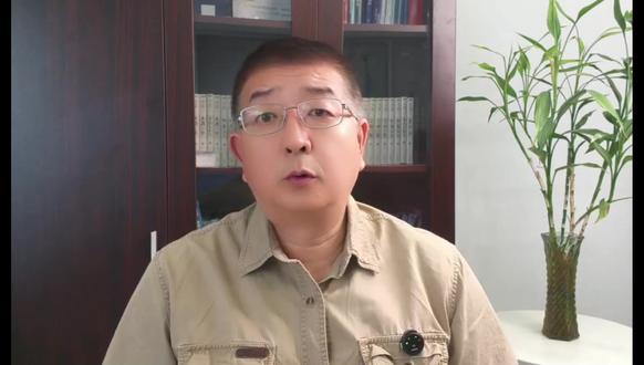 淘金热里卖铲子:顺丰香港建金库的深层商业与宏观逻辑 深度剖析顺丰在香港机场建立金融级黄金库的底层逻辑,指出这既是顺丰精准卡位全球企业“实物资产避险”宏观需求的远谋,也是其打破传统快递内卷、向高壁垒跨境金融物流巨头跃迁的战略雄心。
#顺丰控股 #黄金仓储 #香港特种物流 #资产避险 #金融供应链