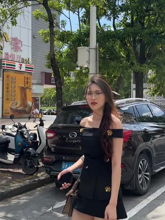 这台风看来是吹不成的#穿搭 #台风桦加沙