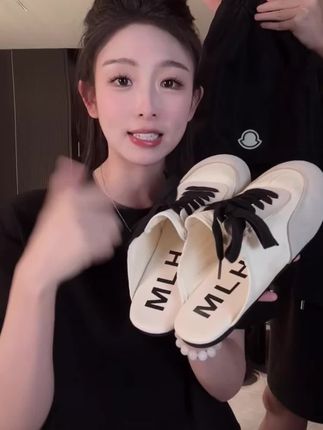 软底超火拼色包头半拖鞋女夏外穿2025春季新款平底懒人一脚蹬凉拖#夏季穿搭 #潮鞋推荐好看不贵 #百搭鞋子 #好鞋推荐