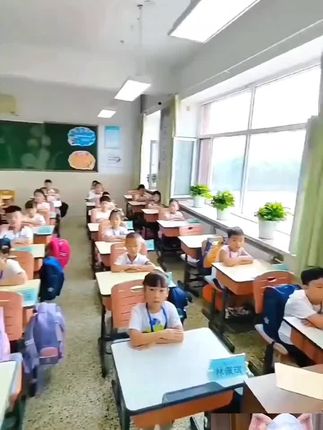 人教版四年级教材同款计算器,供孩子初步学习计算器使用#四年级上册数学