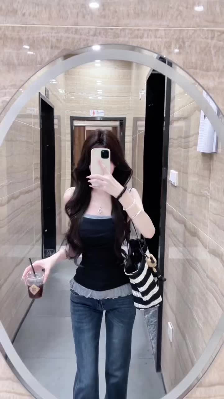 #ootd穿搭 #小吊带 #背心