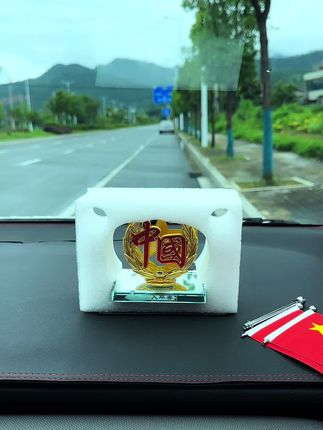 如果信仰有颜色,那一定是中国红,放在车里太了#汽车好物#汽车摆件 #有车必备 #高档大气上档次