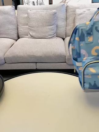 这款"妈咪包 太实用了,设计合理能装,出门遛弯可手提可背还可以挂在婴儿车上,带娃出门再也不用大.#母婴好物#双肩包#妈咪包