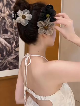#太阳花抓夹 #精美发饰 #太阳花造型 #高级气质 #好物分享🔥