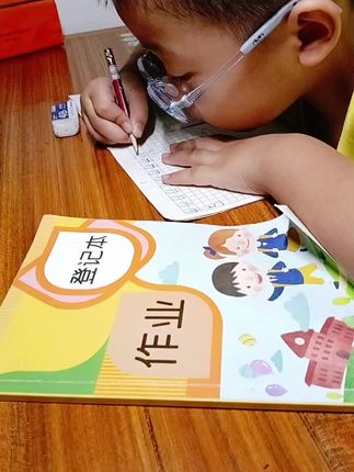 #辅导孩子写作业 #辅导作业 #养儿不易 #加油少年未来可期 #小学生写作业